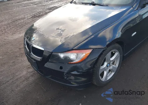 2007 BMW 328Xi z USA, uszkodzony, nr VIN WBAVC93567KX56033